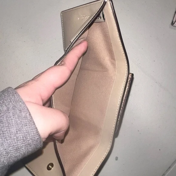 Coach Wallet - Picture 8 of 9